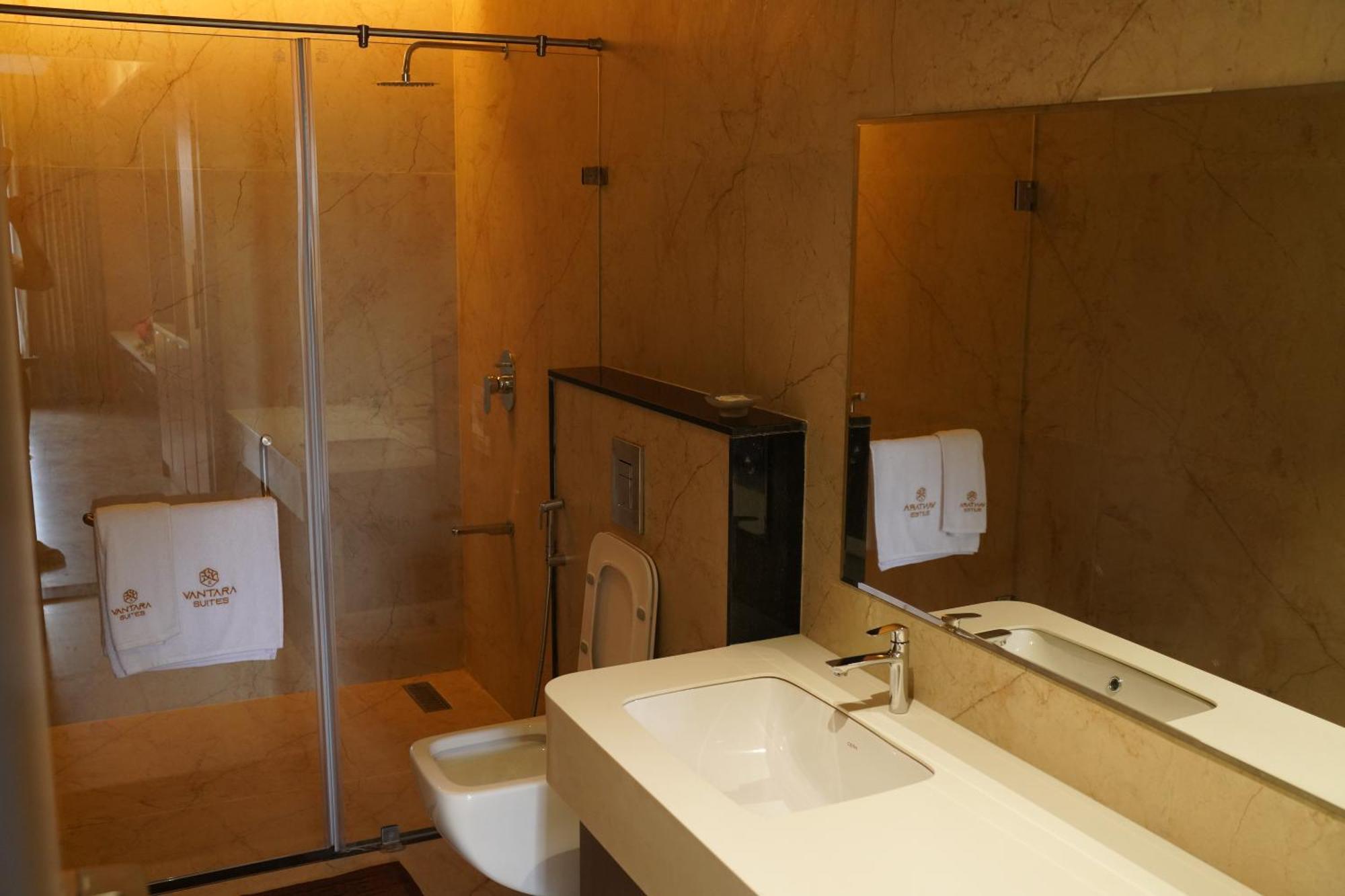 Vantara Suites ヴェールール エクステリア 写真